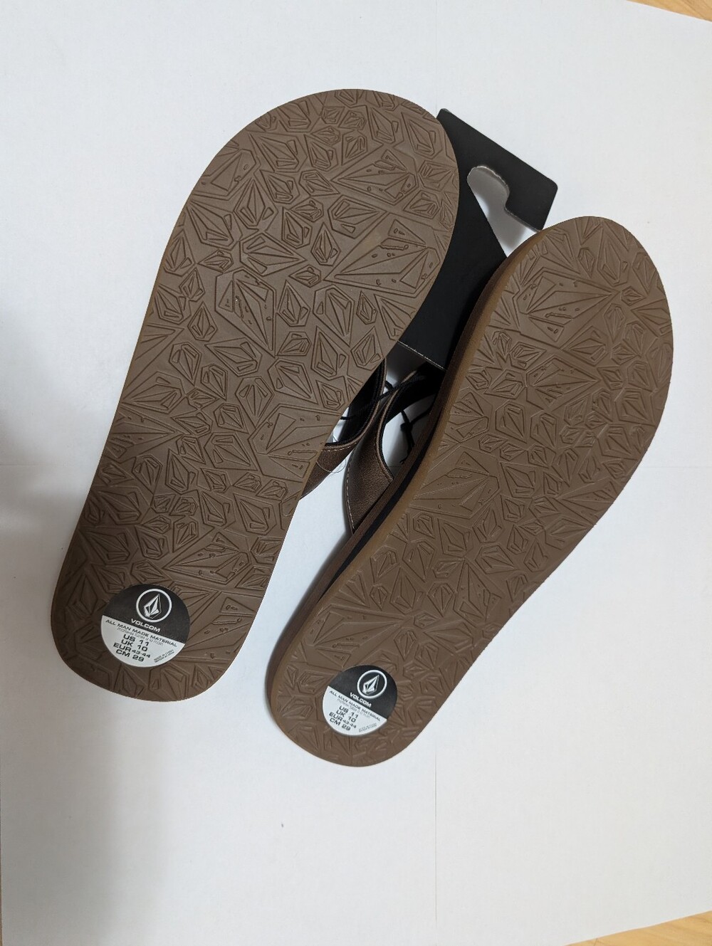 Volcom Vocation 2 Sandals Flip Flops 11 - Picture 3 of 4